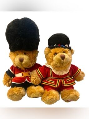 2 Vintage Keel Toys Teddy Bears Harrods Royal Guard & Beefeater UK Plush